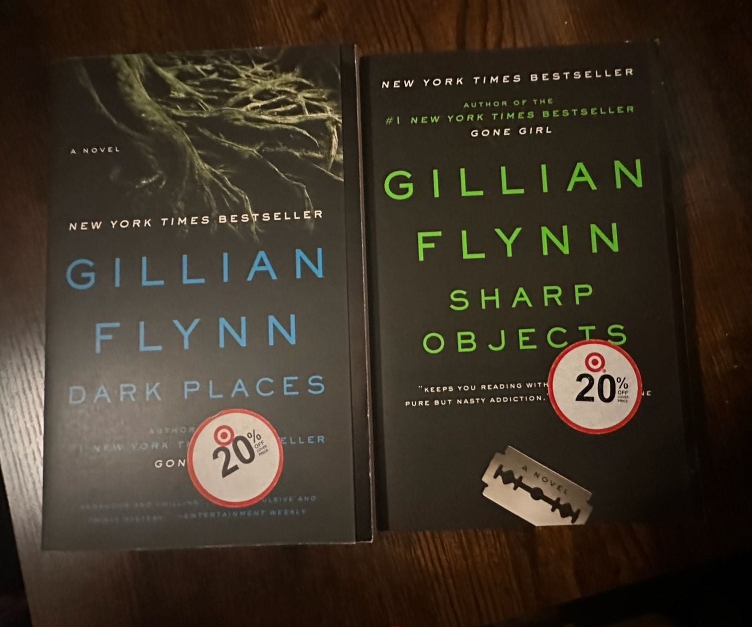 Sharp Objects and Dark Places by Gillian Flynn 2-Book Paperbacks 1