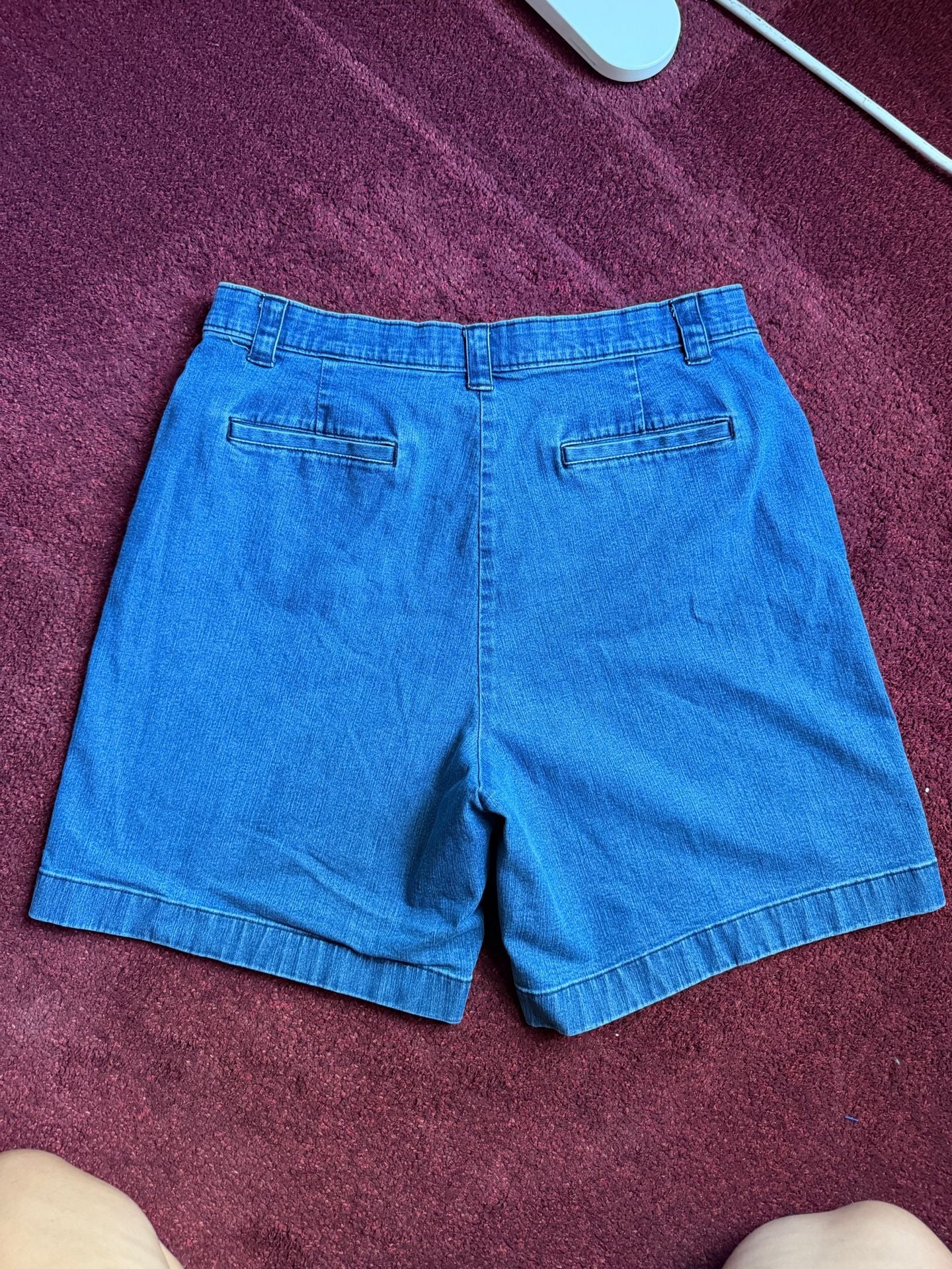 L.L. Bean Classic Fit Denim Shorts Women's Size 18 Blue Jean 3