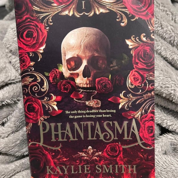 Phantasma by Kaylie Smith