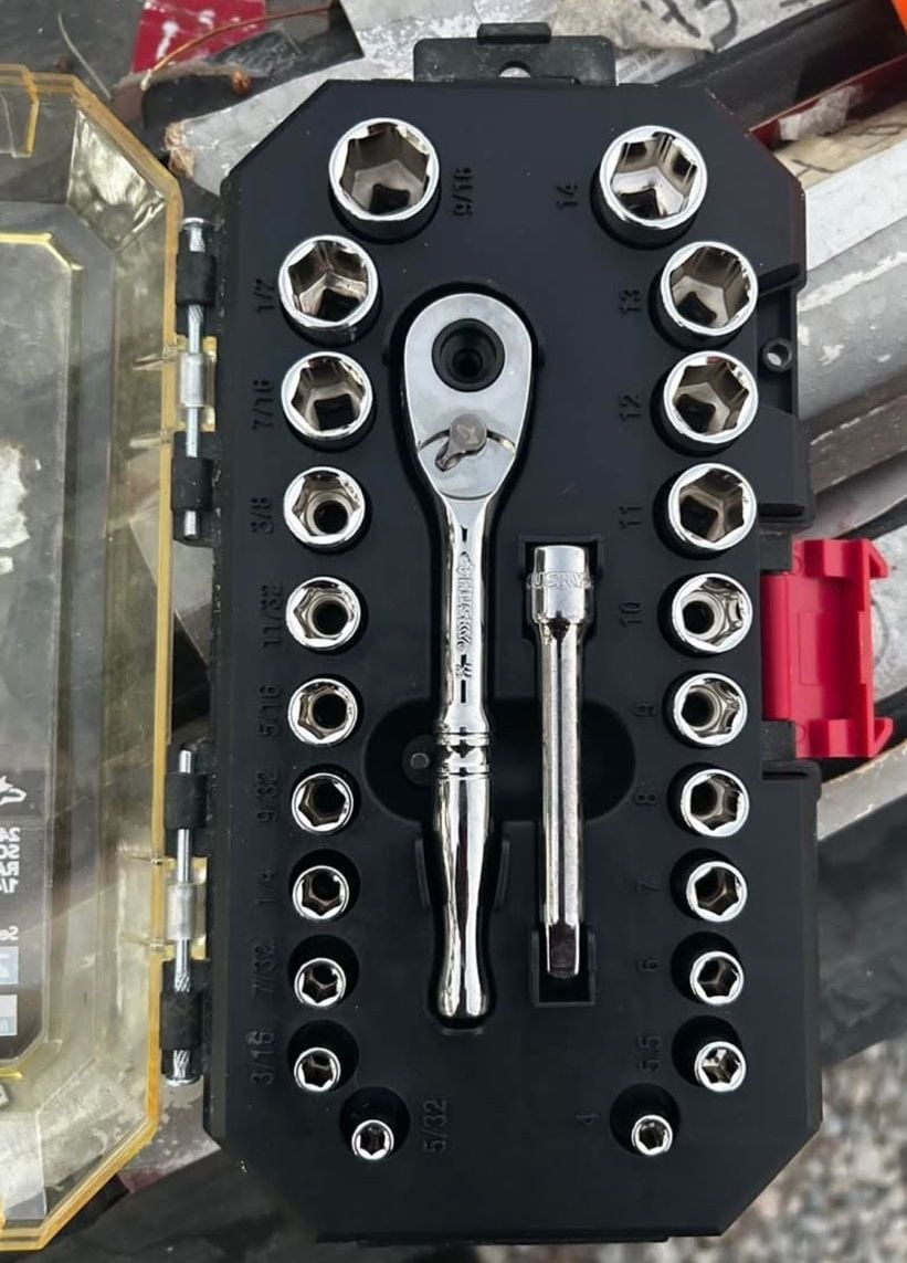 Husky 1/4 in. and 3/8 in. Drive Stubby Ratchet and Socket Set (46-Piece) H46PCSTS - , 1