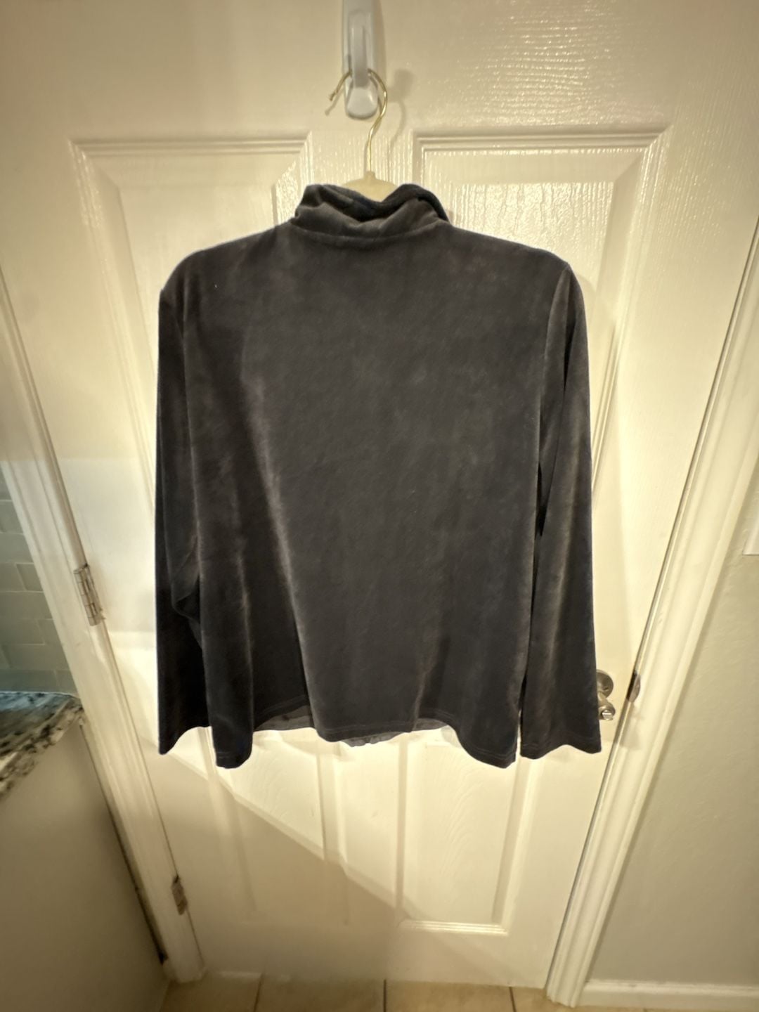 Sag Harbor Sport Zip Front Velour Jacket Size Large Faux Pearls 5
