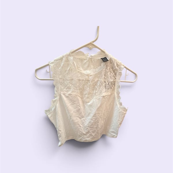 SHEIN White Lace Mock Neck Crop Tank Top