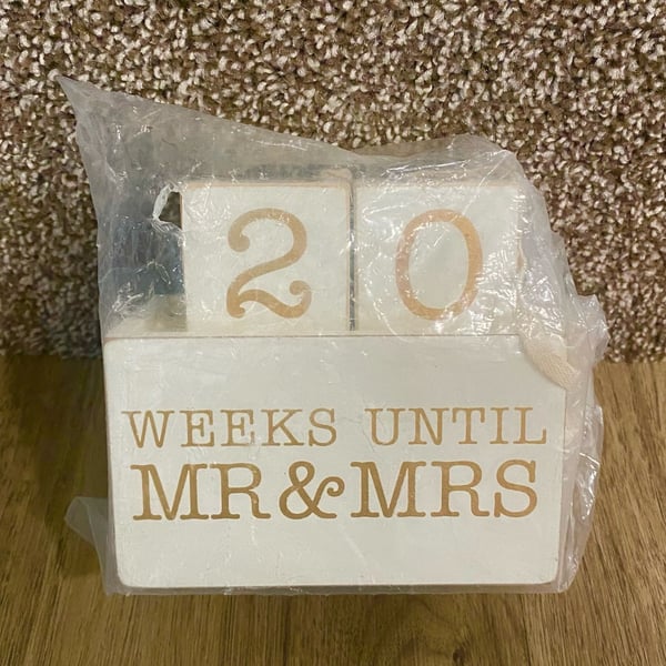 Primitives By Kathy Wedding Countdown.