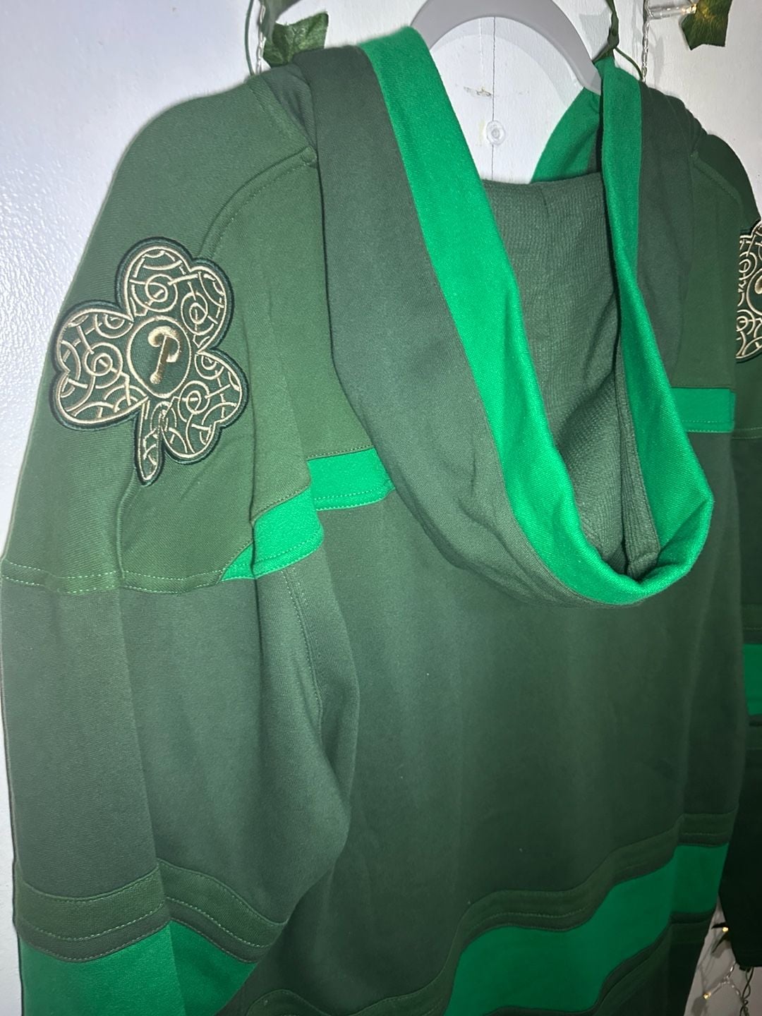 '47 Brand Philadelphia Phillies St. Patrick's Day McLucky Superior Lace-Up Hoodie 5