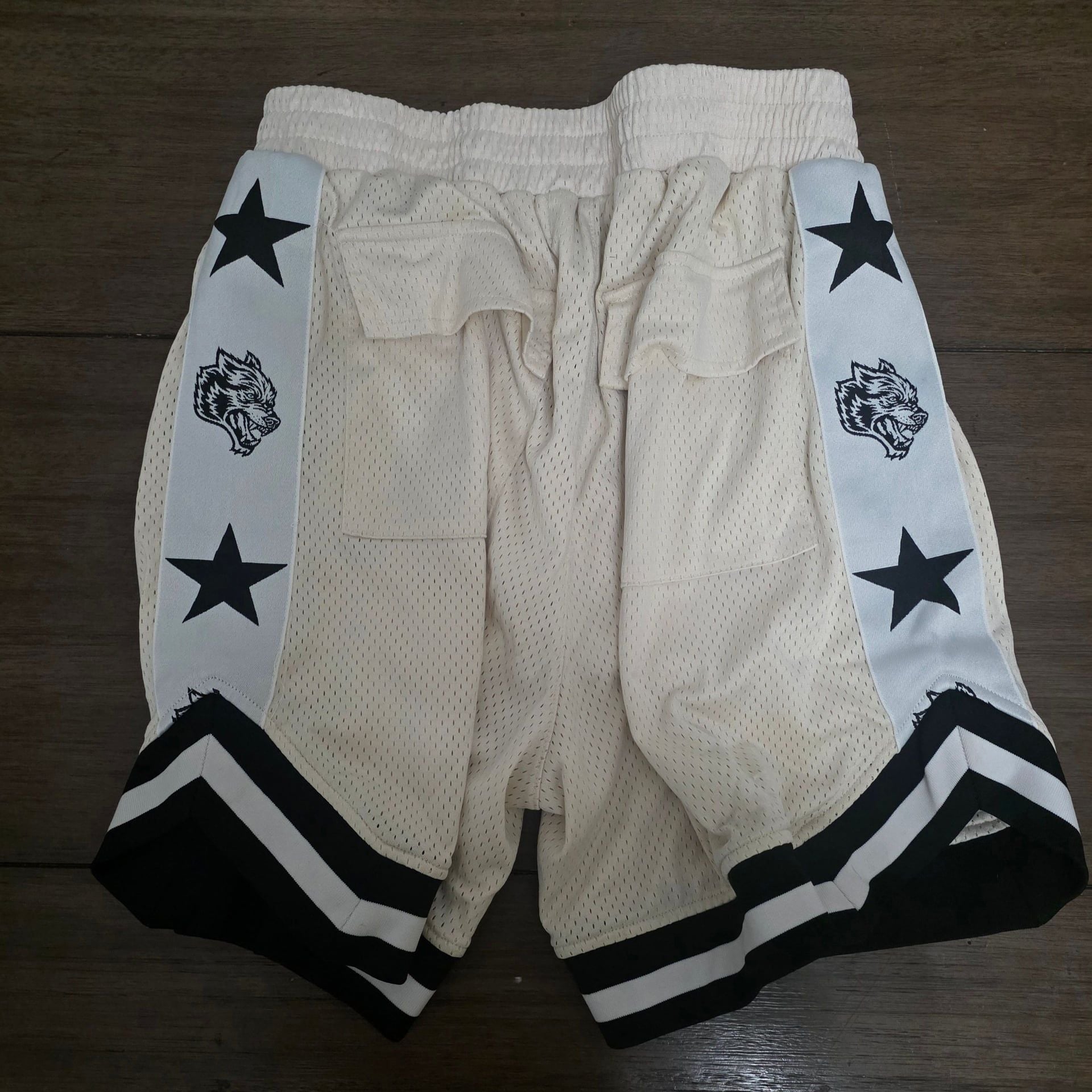Darc Sport Mesh Court Shorts White with Stars and Wolf Logo Size M 8