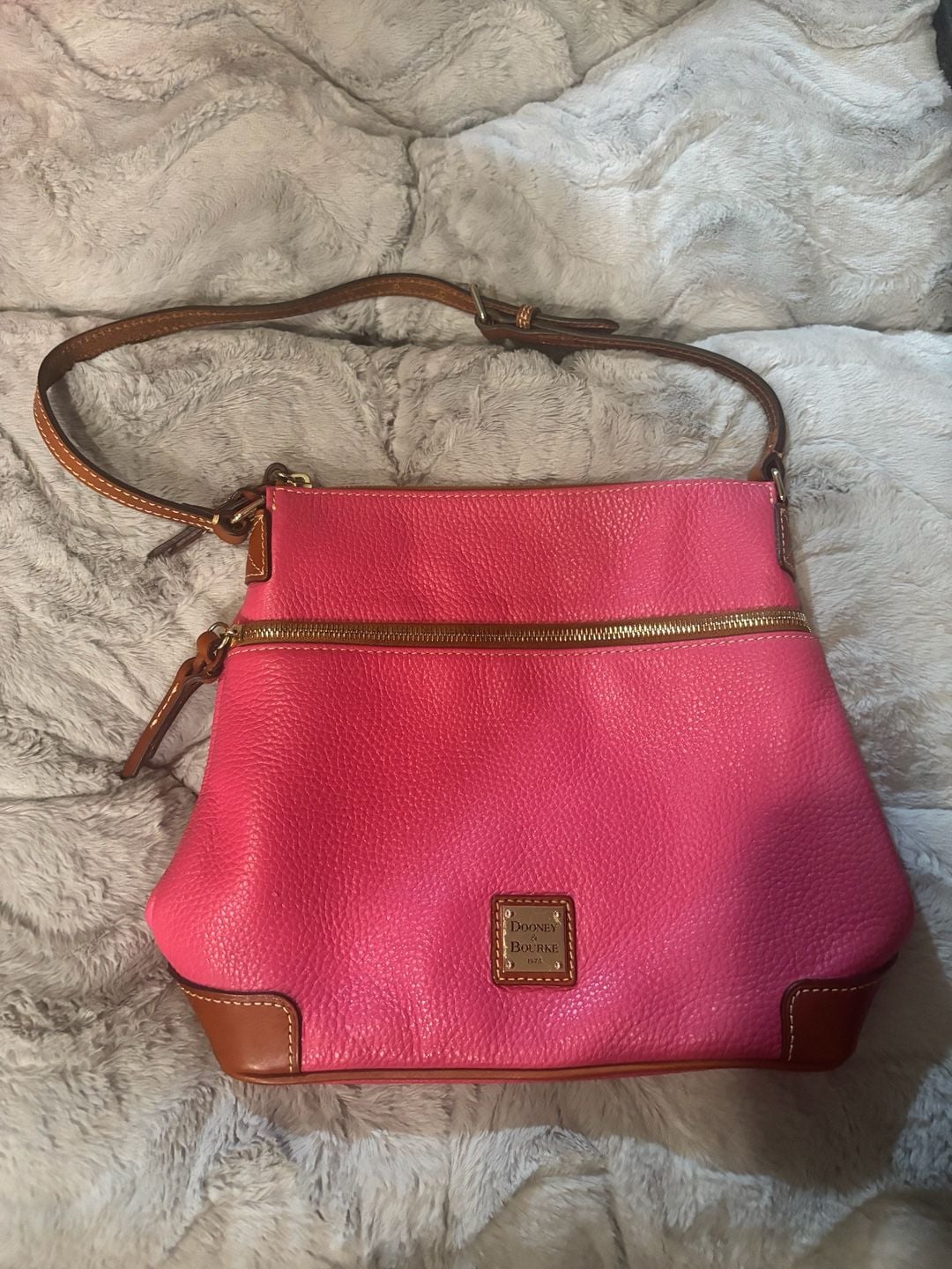 Dooney & Bourke Pebble Grain Leather Crossbody Bag in Pink 3