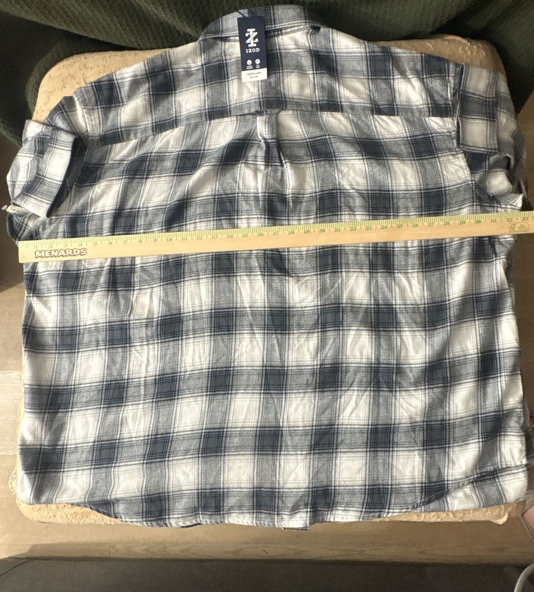 IZOD Men's Big & Tall Long Sleeve Plaid Flannel Button-Down Shirt Gray 4XB 3