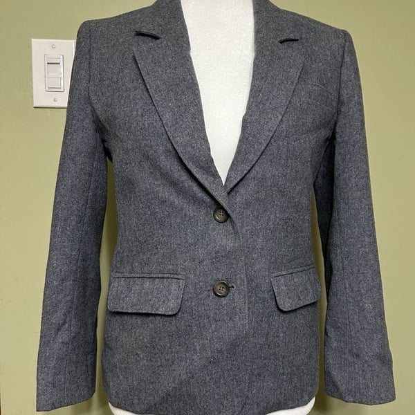 Womens Pendleton Petite 100% Virgin Wool Gray Blazer Jacket Size 2 **Flaws**