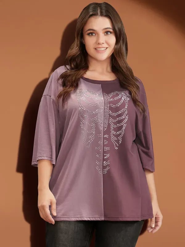 BloomChic M - 1X 10 -14 oversized Rhinestone Skeleton Halloween T shirt 2