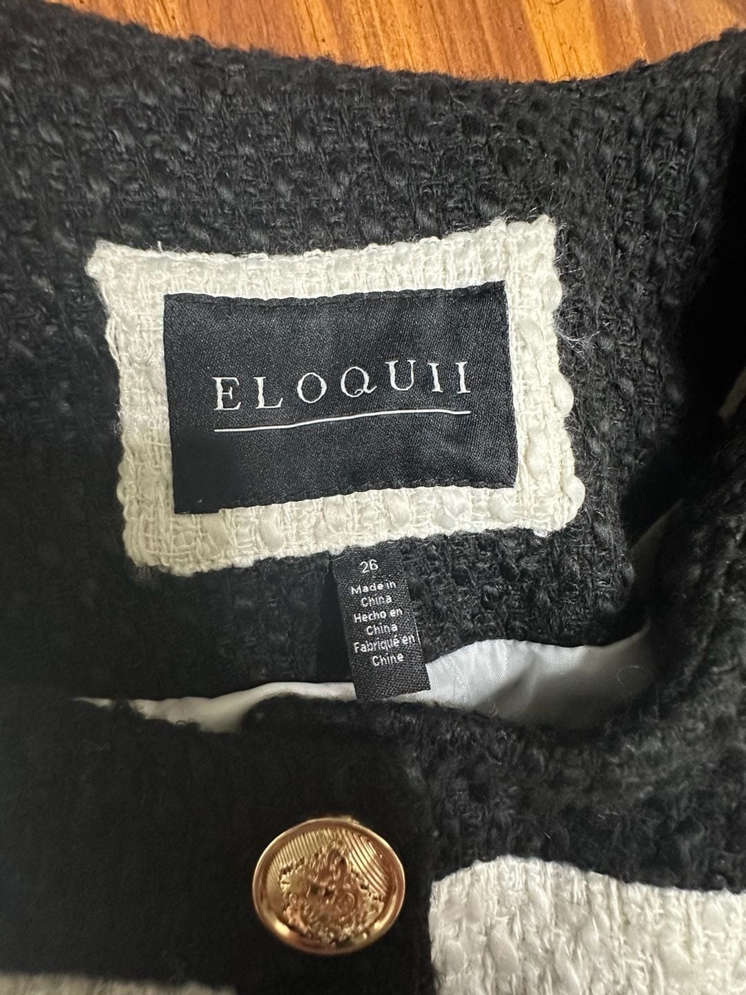 Eloquii White and Black Tweed Knit Cardigan with gold buttons Jacket Size 26 7