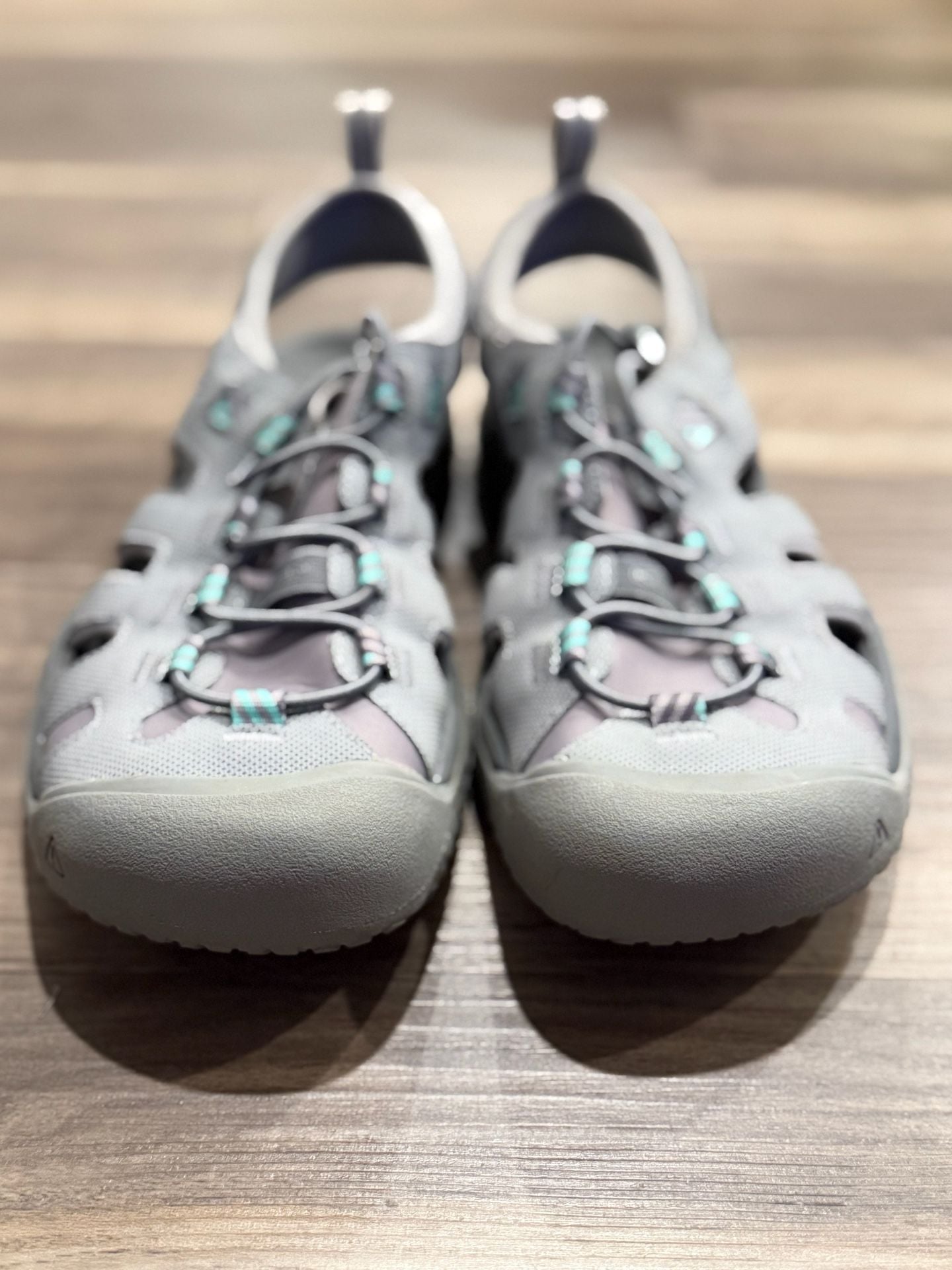 Keen Whisper Womens Grey Teal Turquoise Walking Hiking Sandals 3