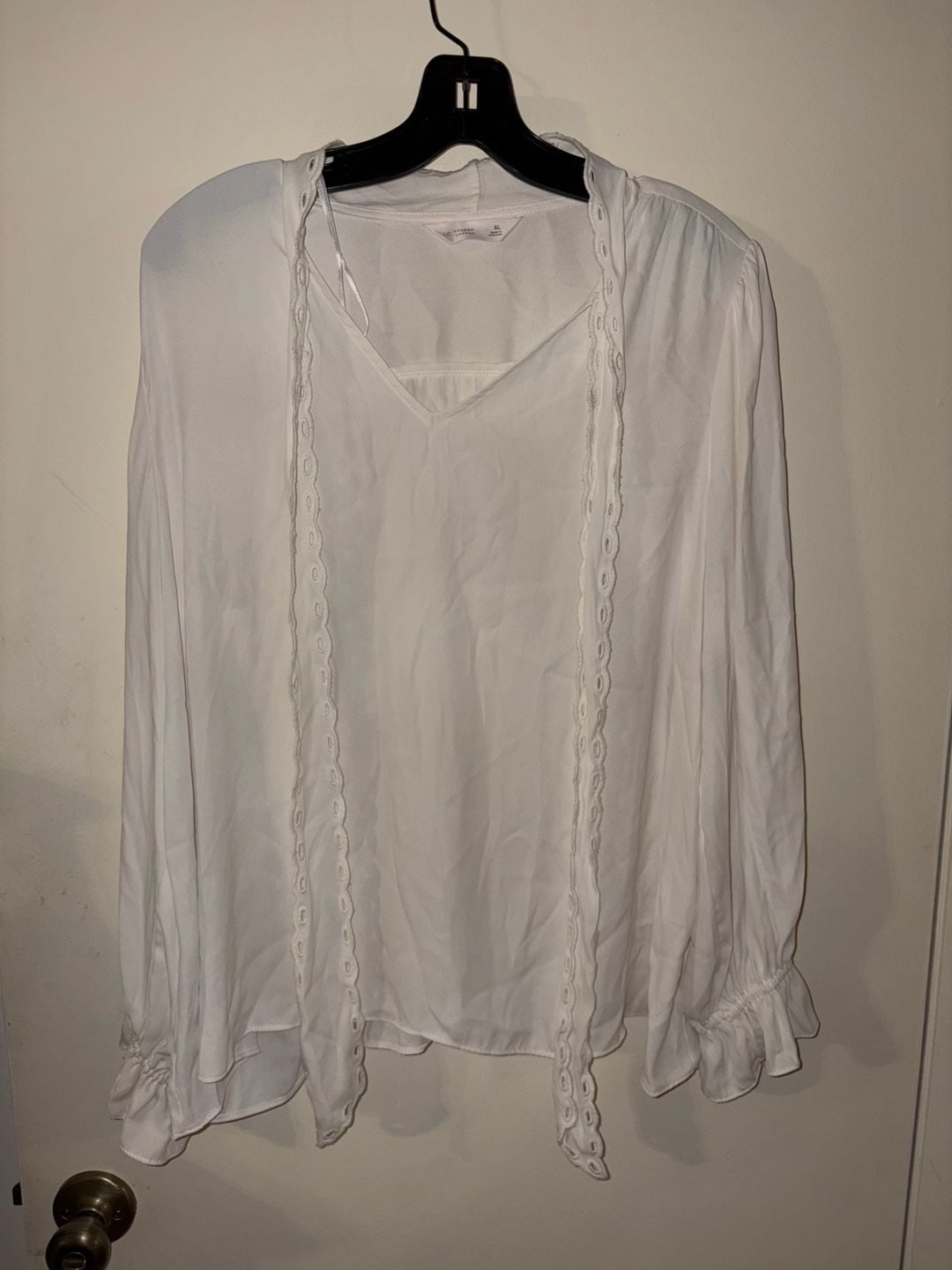 LC Lauren Conrad White Long Sleeve Blouse with Eyelet Trim and Ruffle Cuffs 2