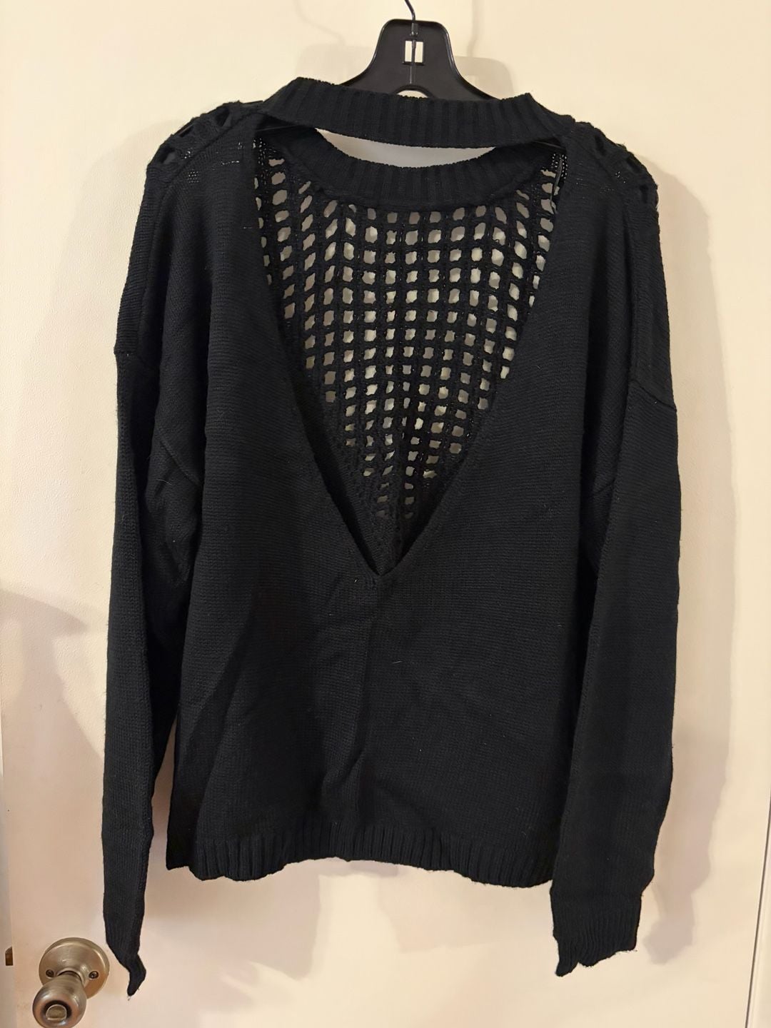 Mika & Gala Black Open-Knit V-Back Sweater 3