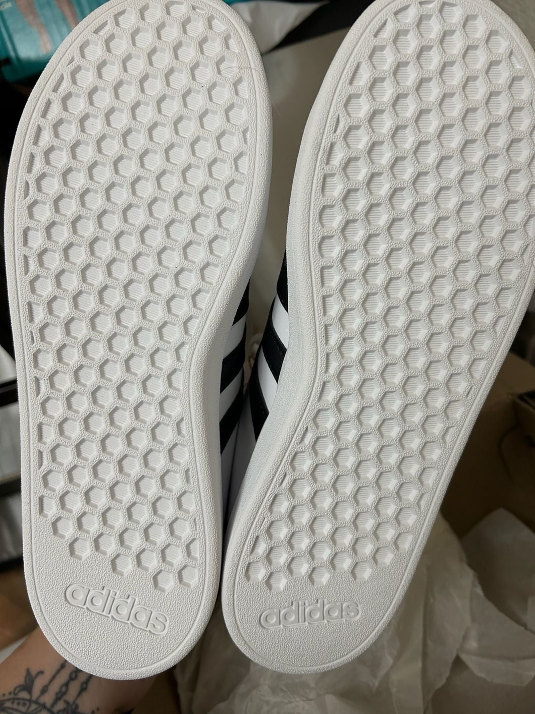 Adidas Grand Court 2.0 K Shoes White Black Size 6 US 4