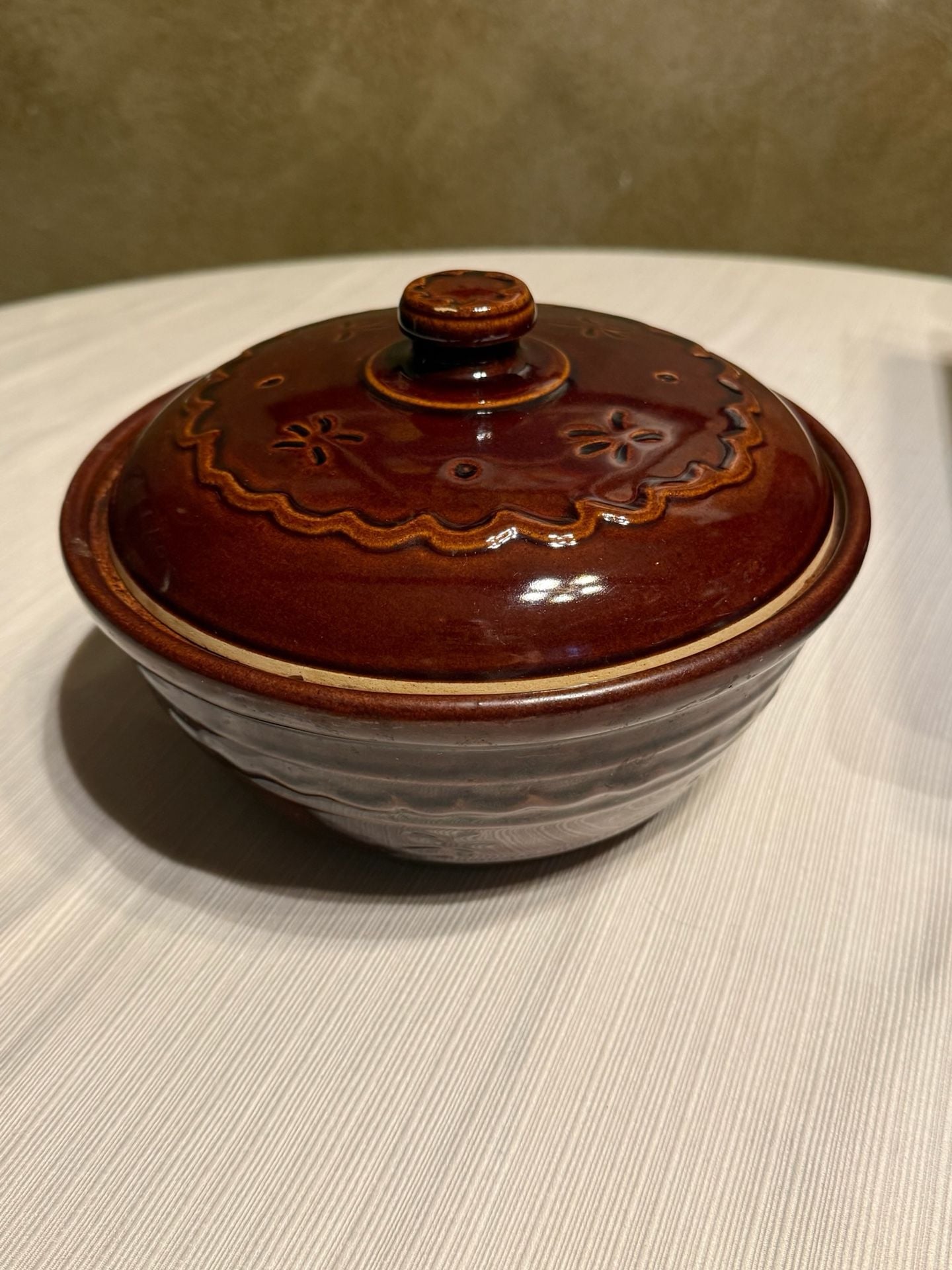 Marcrest Daisy Dot Brown Stoneware Casserole Dish with Lid Oven Proof USA 2