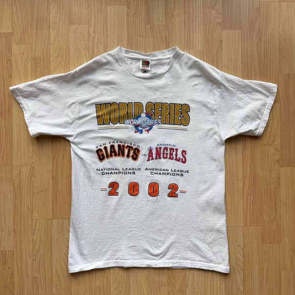 Vintage SF Giants vs. Anaheim Angels 2002 World Series T-Shirt Fruit of the Loom 