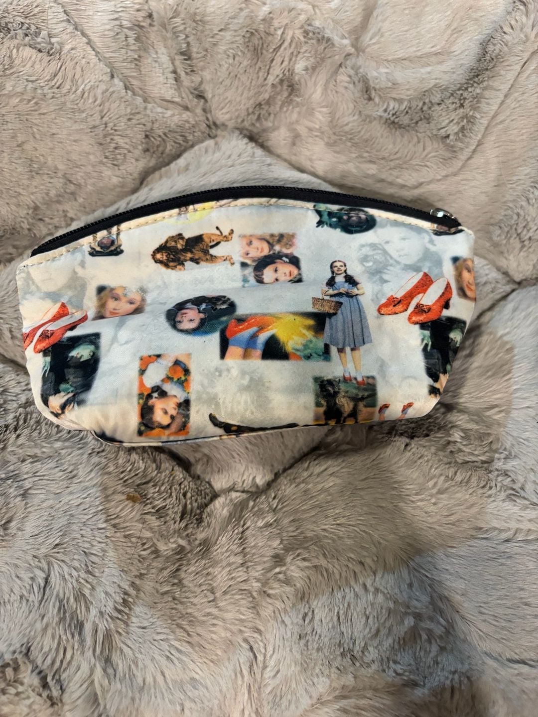 The Wizard of Oz Green Canvas Tote Bag with Movie Icons and Characters 11