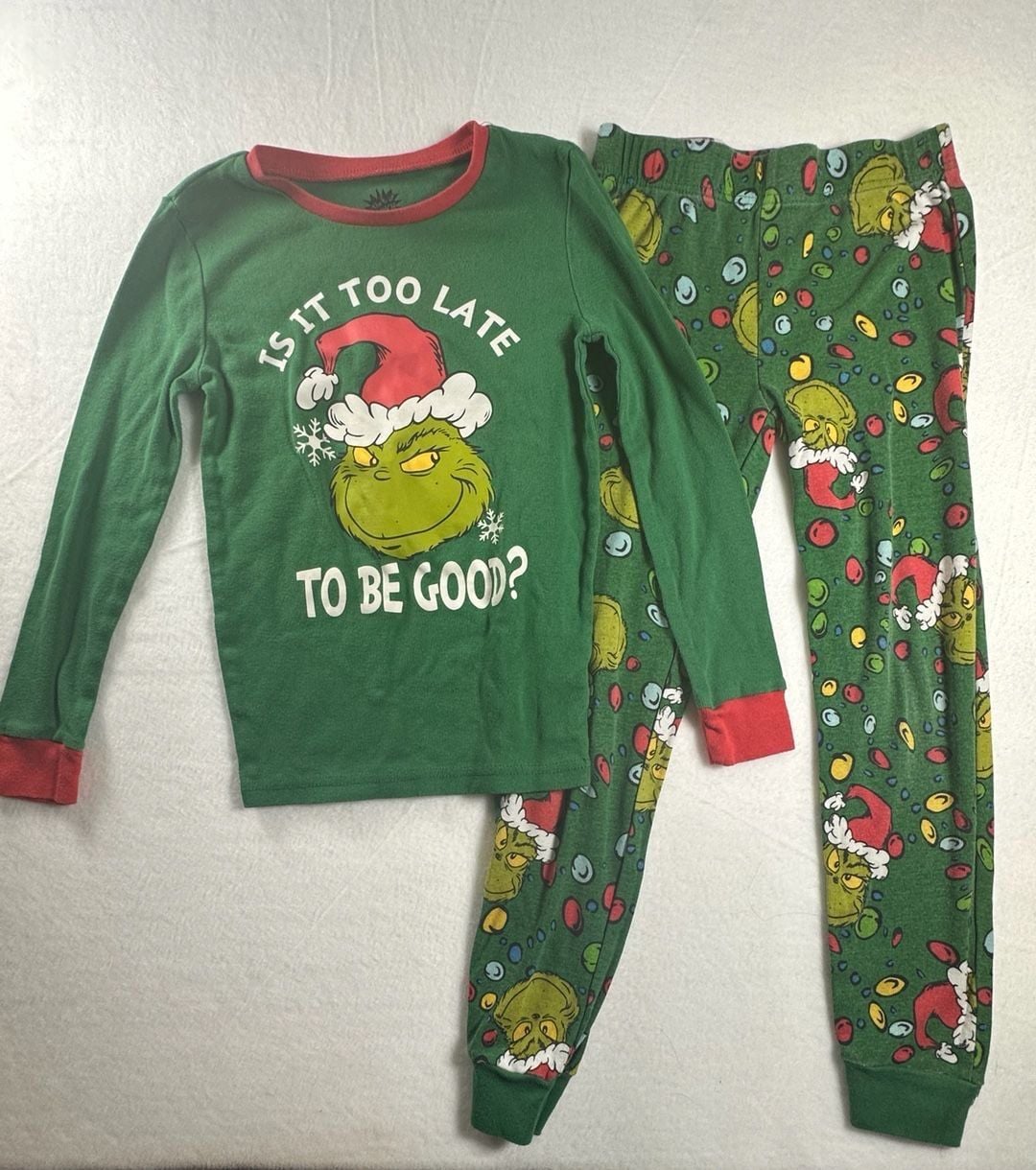 Dr. Seuss The Grinch Is It Too Late To Be Good Kids Pajama Set 1