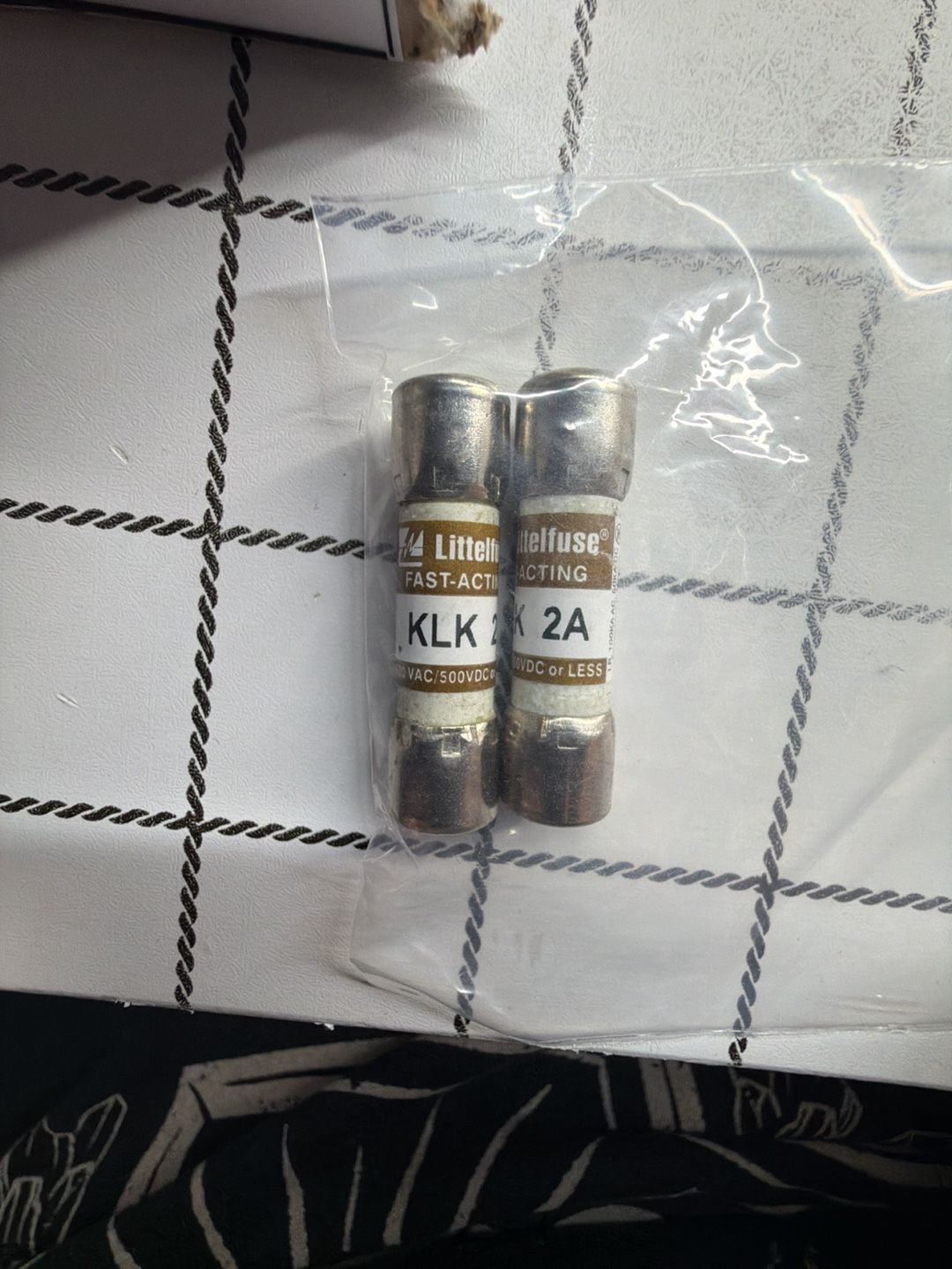 Littelfuse KLK 2 2A Fast-Acting Midget Fuse 600V 1