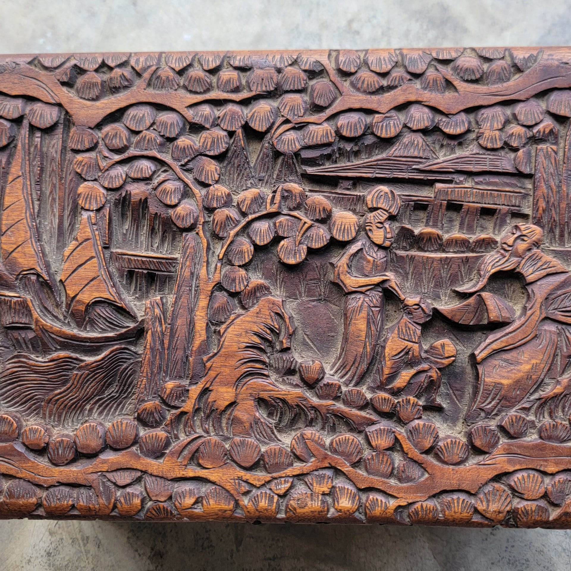 Antique Chinese Export Intricately Carved Wood Trinket Box 10"x6"x4" - , 1
