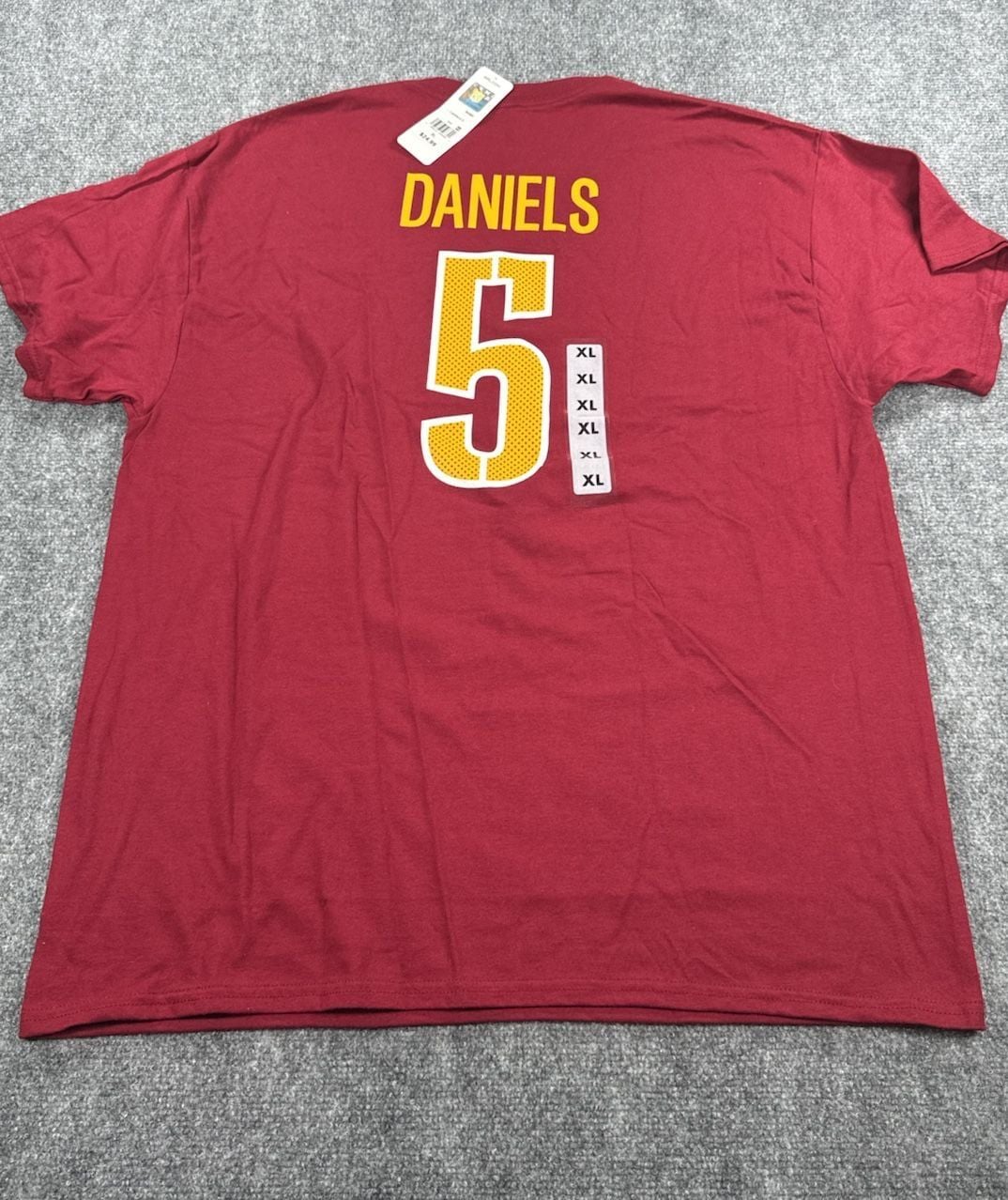 Washington Commanders NFL Jayden Daniels #5 T-Shirt - Burgundy XL NWT 7