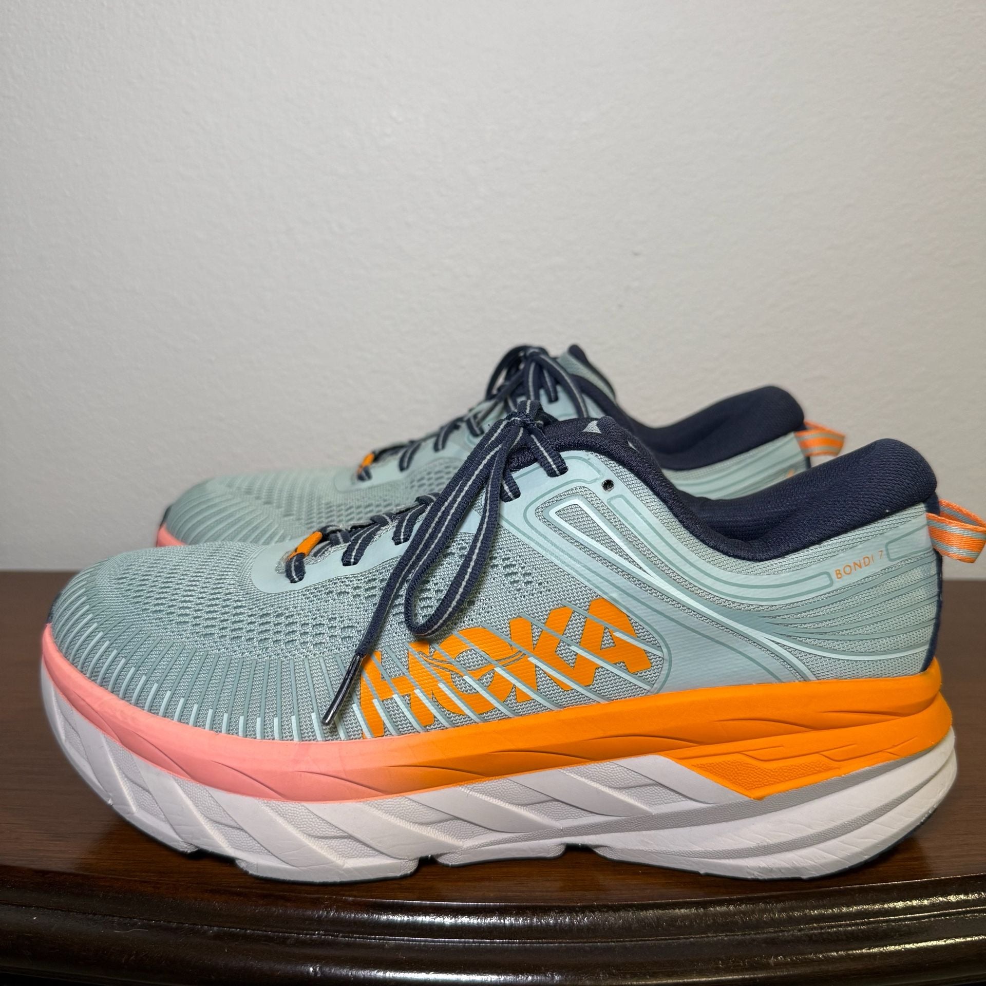Hoka One One Women's Bondi 7 Running Shoes Blue Haze / Black Iris (Size US 9.5) 11