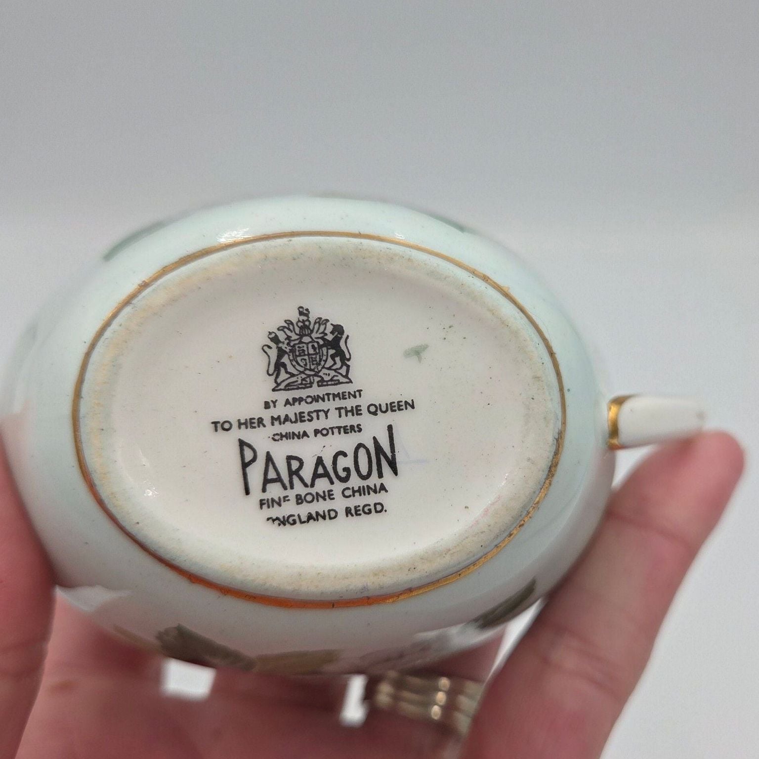 Paragon Fine Bone China Creamer with Pink and White Roses and Gold Gilt 6