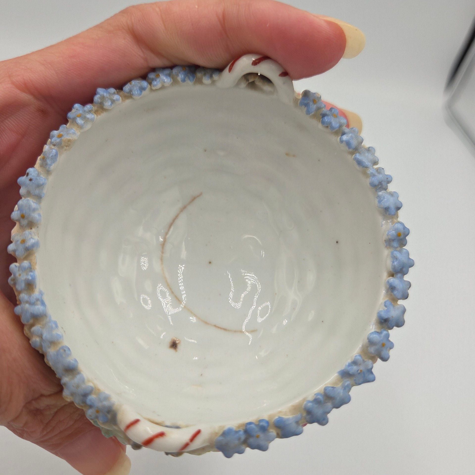 Vintage German Elfinware Porcelain Mini Basket with Applied Flowers and Moss 9