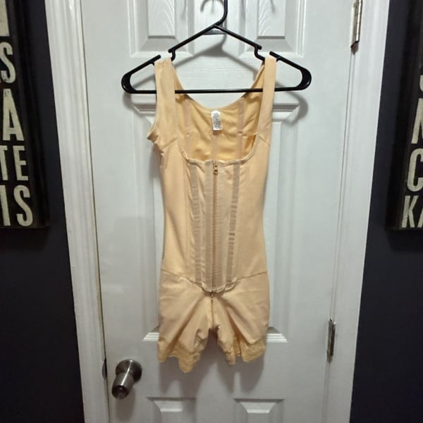 Unbranded Fajas Colombianas Full Body Shaper Post Surgery Compression Garment with Zipper and Open Crotch Beige Size S