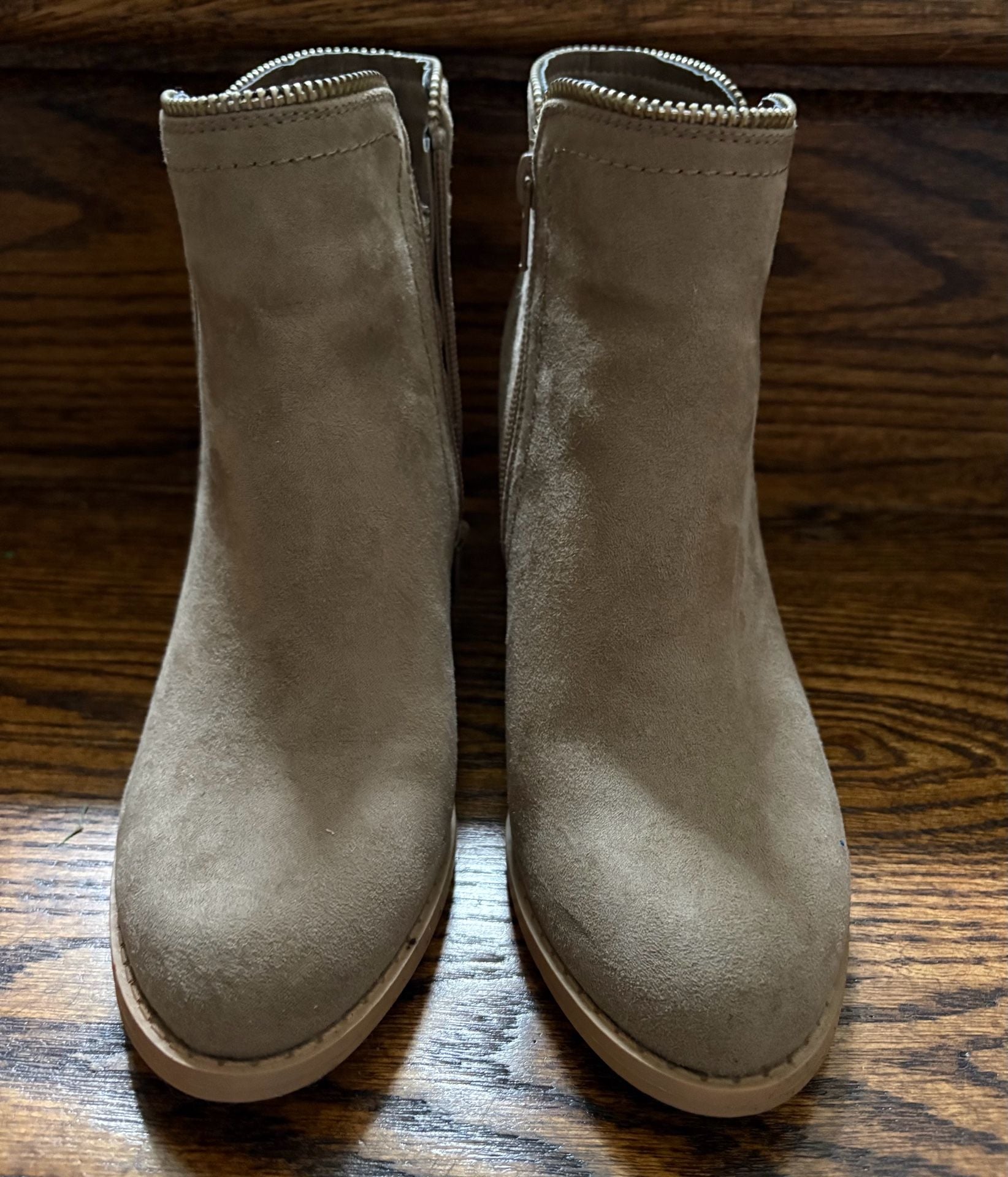 JustFab Taupe Faux Suede Side-Zip Block Heel Ankle Booties with Collar Zipper
3