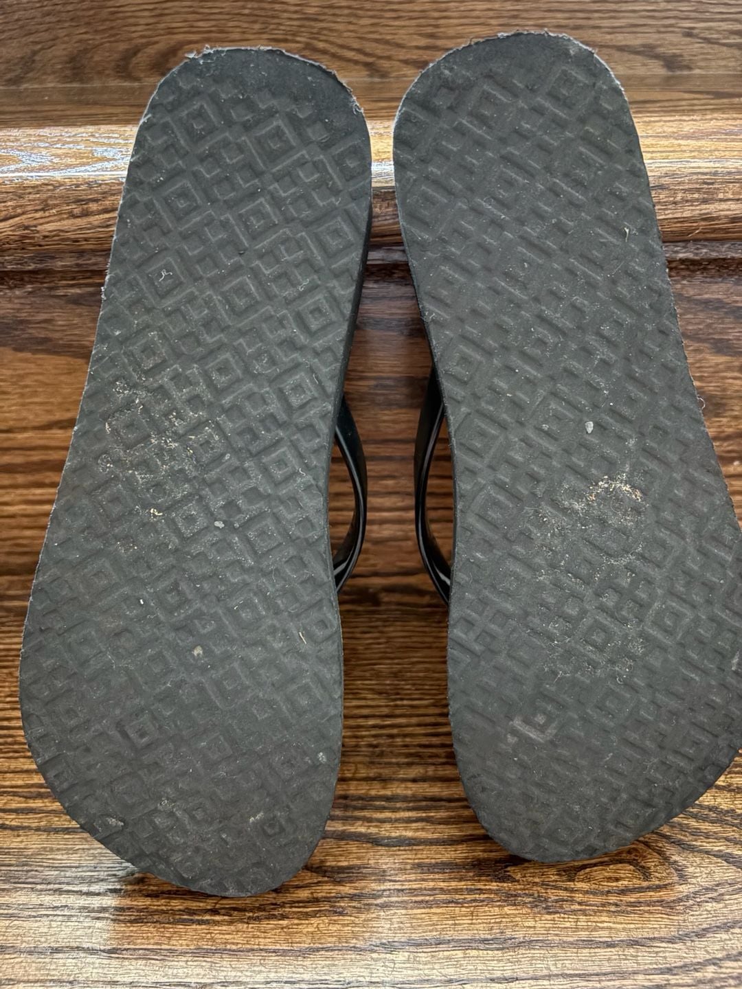 Tory Burch Black Rubber Wedge Flip Flops with Gold Logo Thong Sandals 8