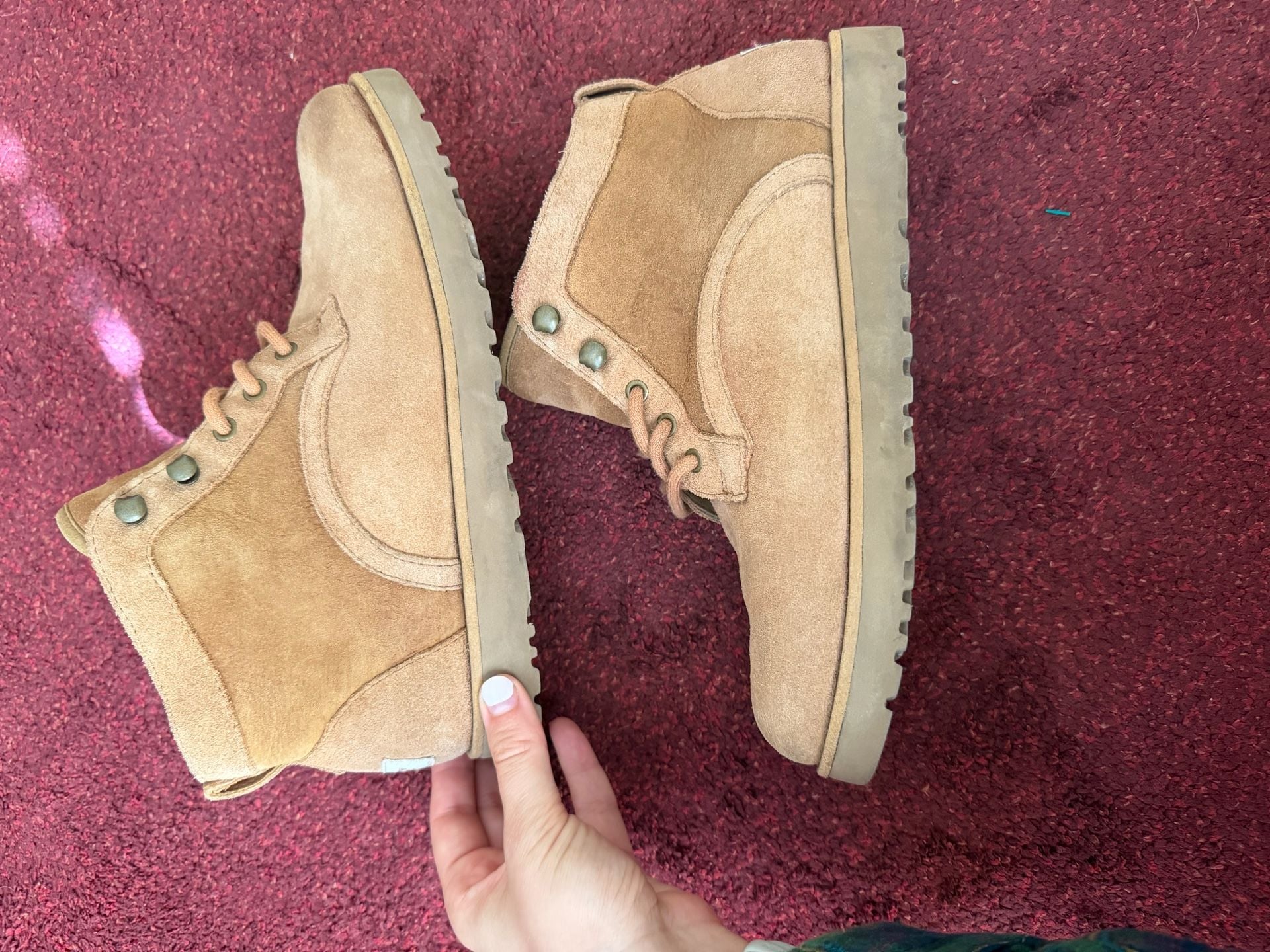 UGG Women's Bethany Lace Up Sheepskin Chukka Booties Chestnut Suede 8