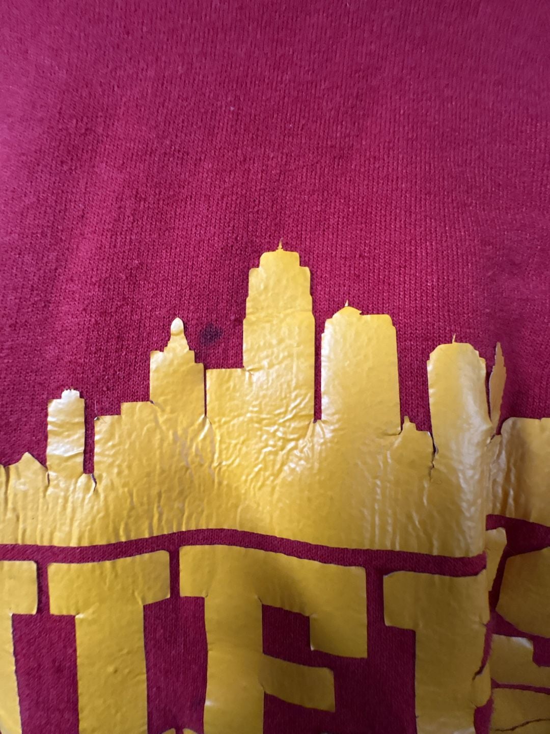Kids Kansas City Chiefs Skyline NFL Hoodie
No tag, Boys S/M. 4