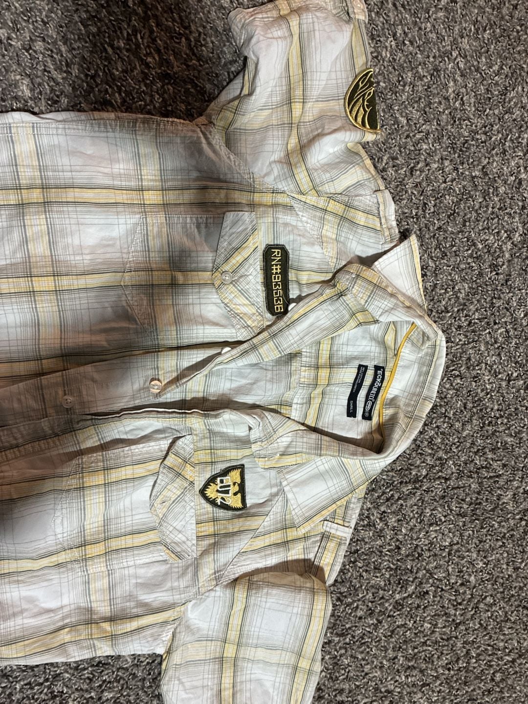 Ecko Unltd Plaid Short Sleeve Button-Down Shirt Size Small 3