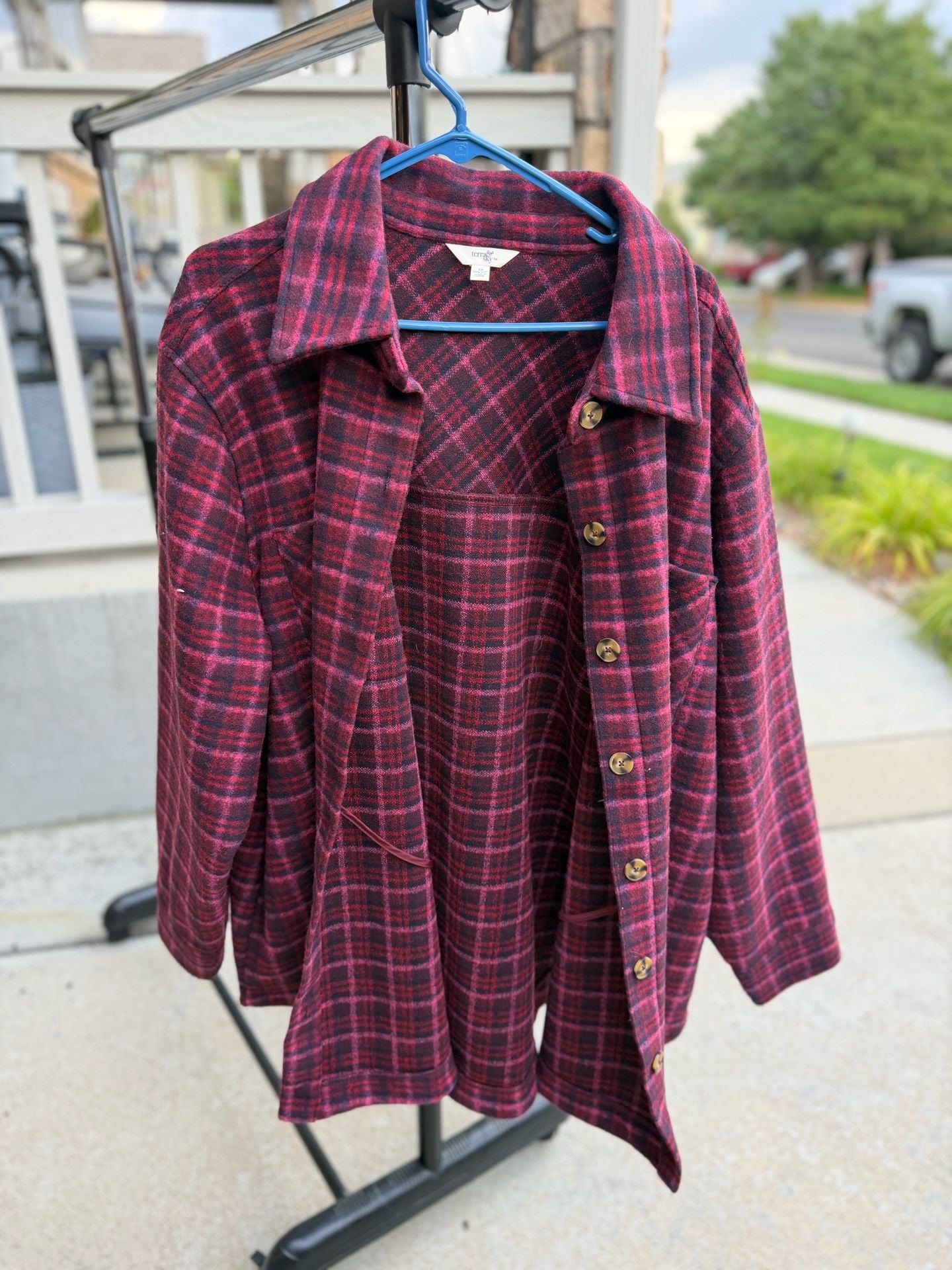 Terra & Sky Women's Plus Size Plaid Button Down Shacket Jacket 2
