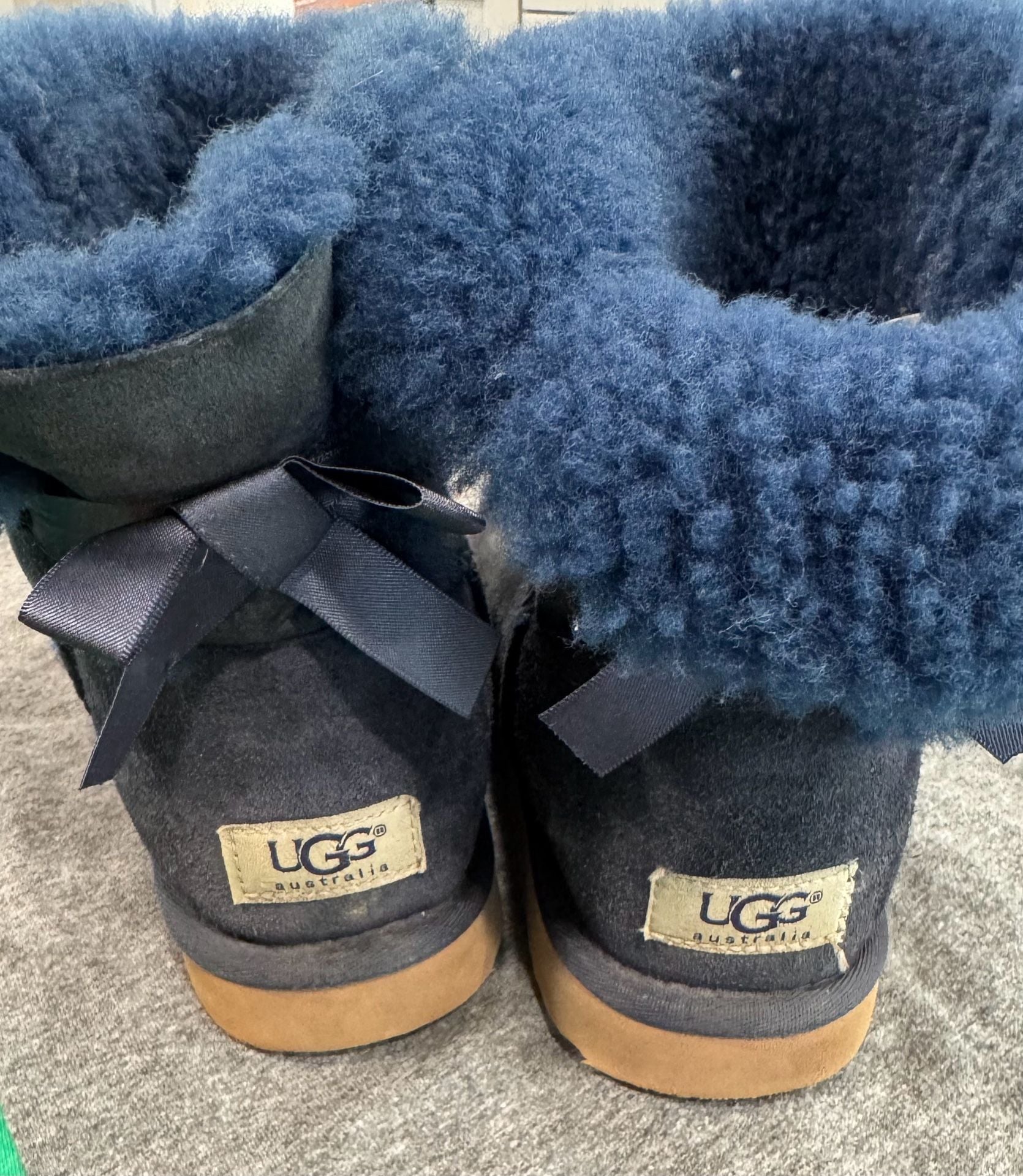 UGG Australia Blue Suede Bow Boots Size 8 3
