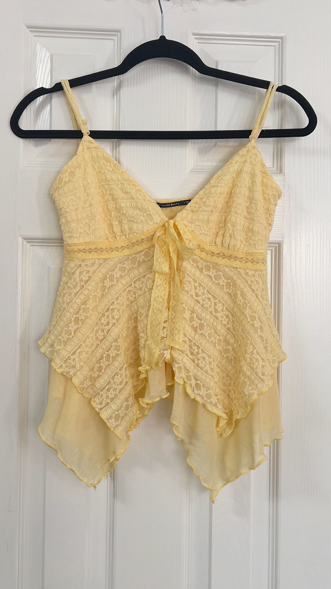 Heart + Hips Yellow Lace Asymmetric Tiered Ruffle Camisole Top Size L 2
