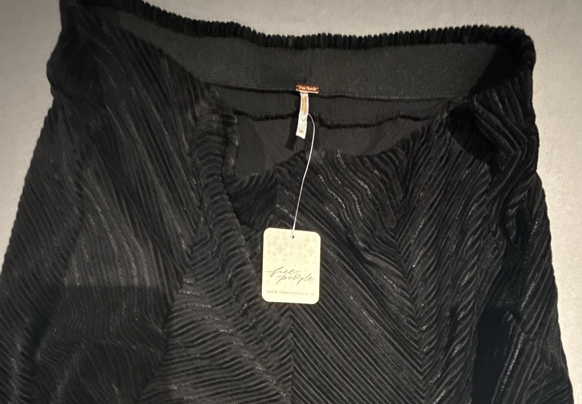 Free People Penny Pull-On Velvet Flare Pants In Black Size M New 3