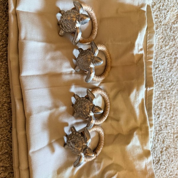 Set of 4 Silver Metal Sea Turtle Napkin Rings with Jute Rope