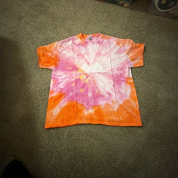 Gildan Ultra Cotton Pink And Orange Tie Dye T-Shirt Size XL
