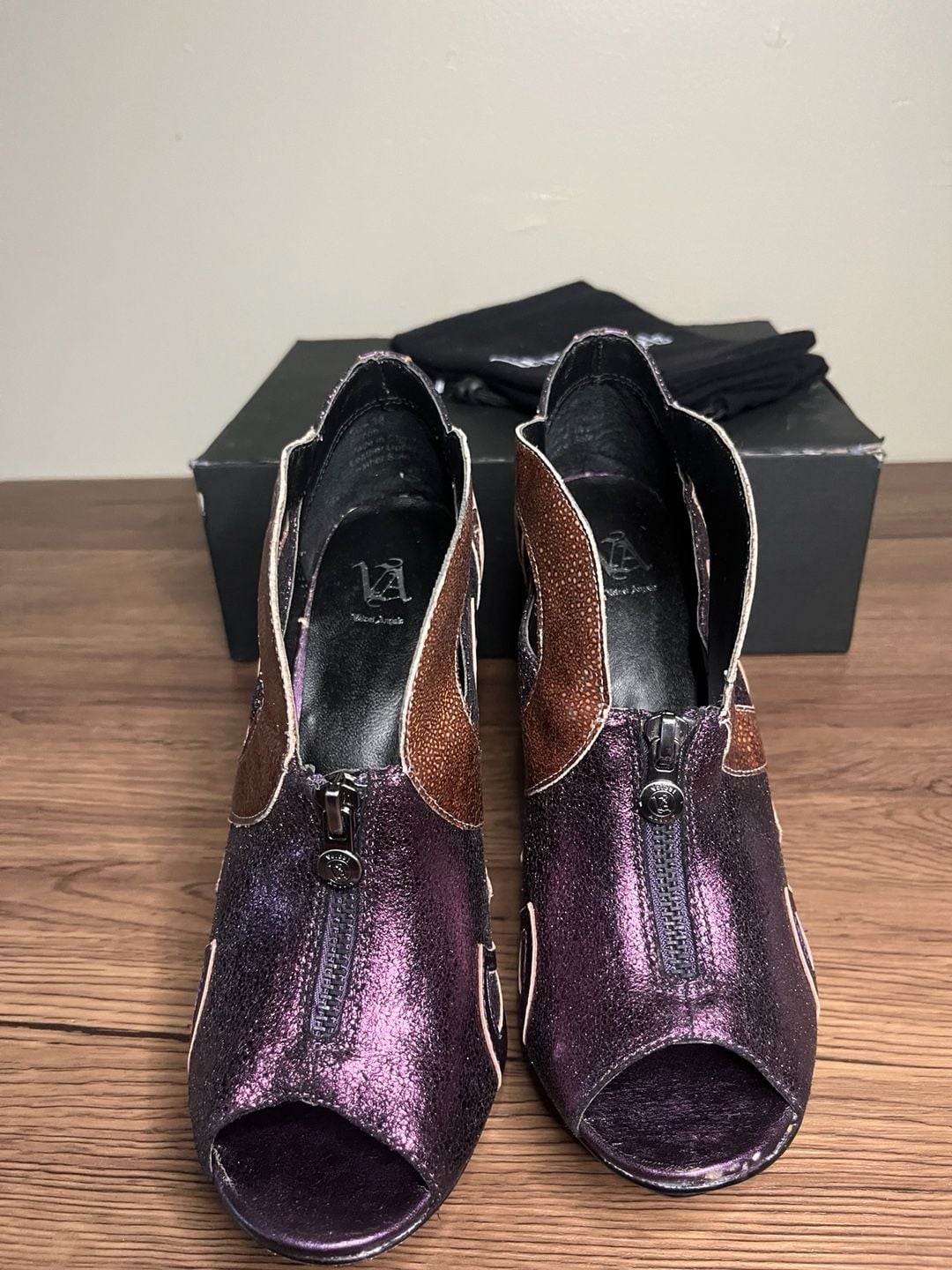 Velvet Angels Falcon Purple Glitter Leather Cutout Peep Toe Zip Heels Size 38 8