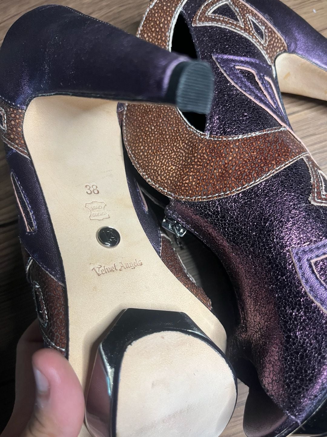 Velvet Angels Falcon Purple Glitter Leather Cutout Peep Toe Zip Heels Size 38 12
