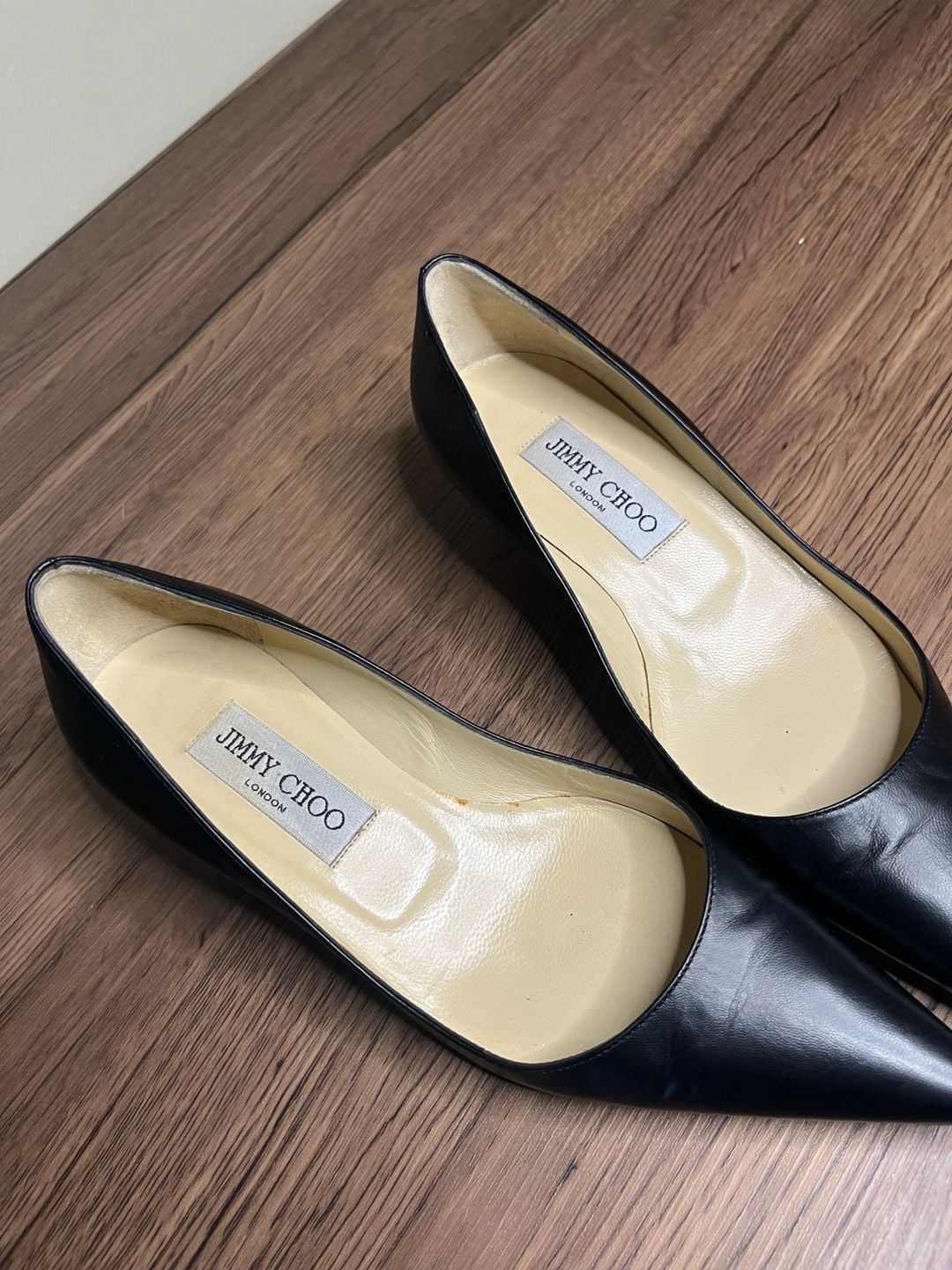 Jimmy Choo Black Leather Pointed Toe Kitten Heel Pumps Size 35 3