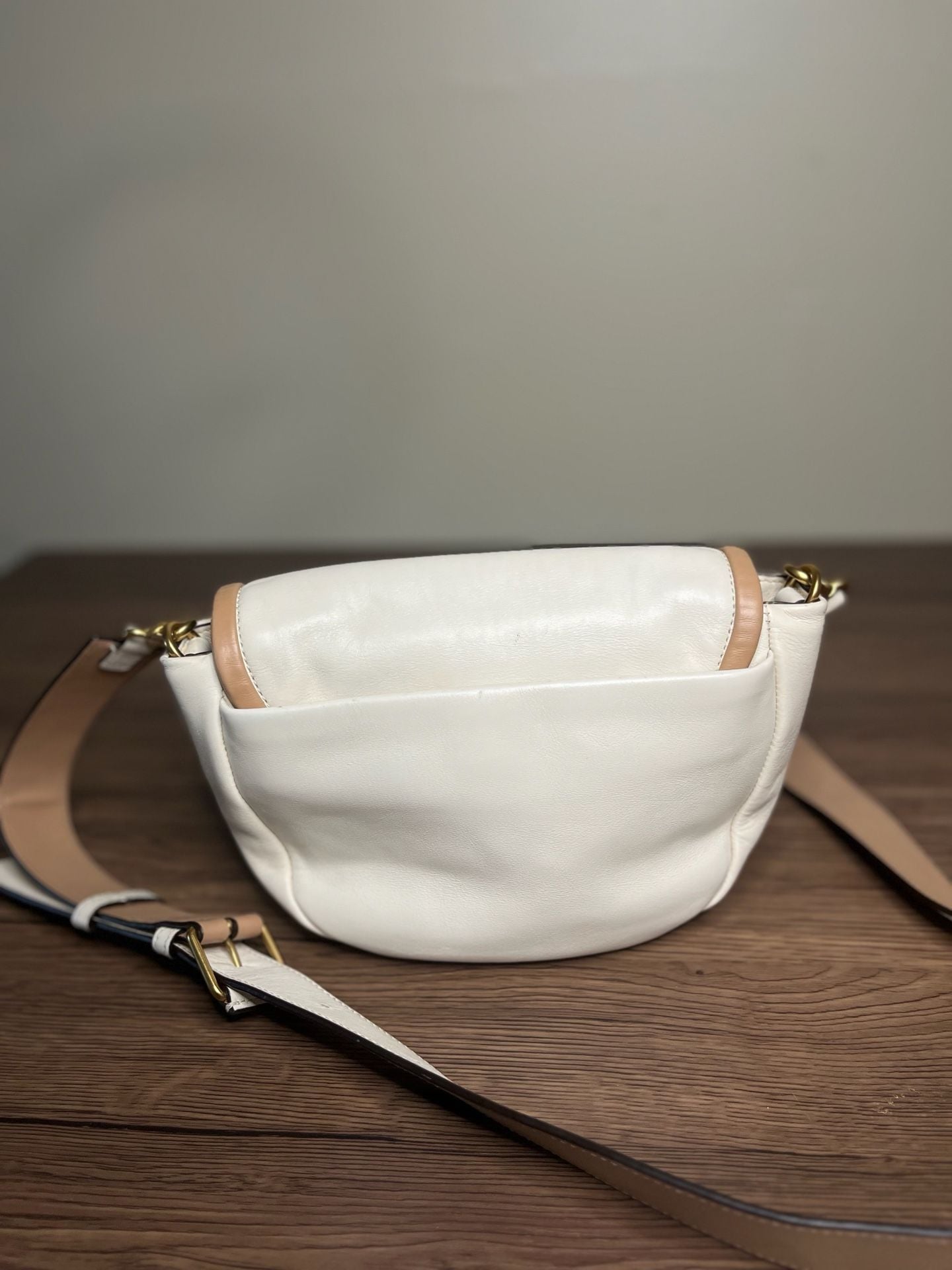 Marc by Marc Jacobs White and Tan Leather Crossbody Bag M0004365 8