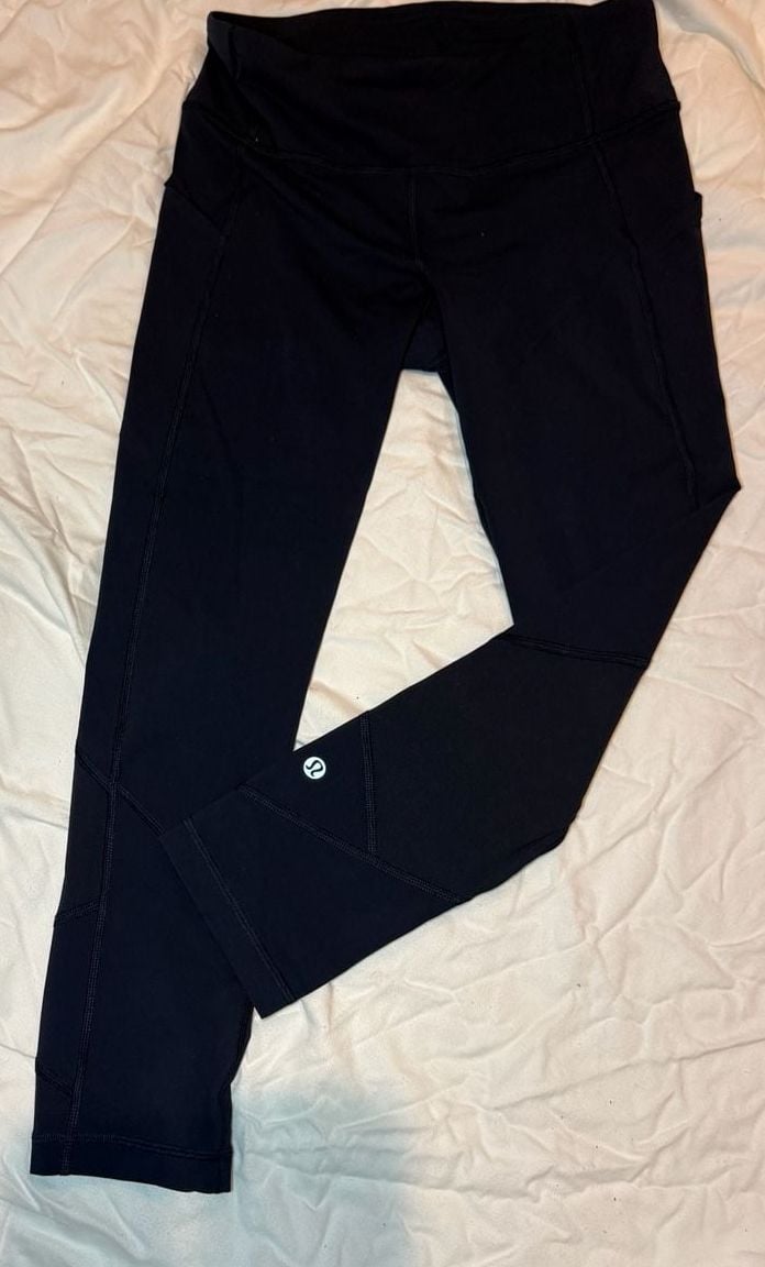 Lululemon Speed Up Crop Leggings navy Size 4 2