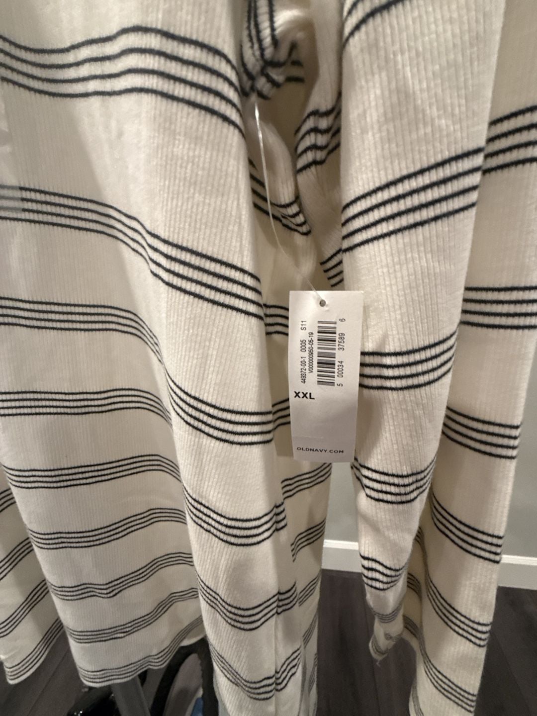 Old Navy Slim Fit Striped Long Sleeve Tee XXL-0140 4