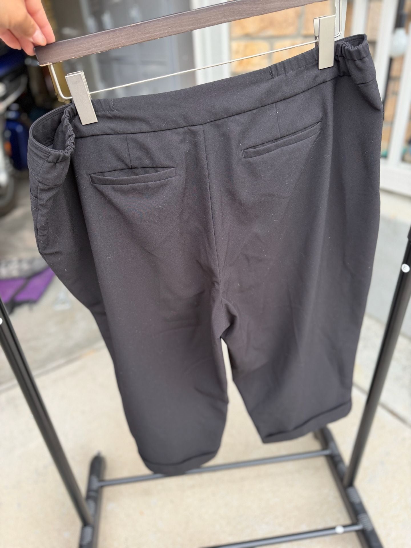 CJ Banks Black Pull-On Capri Pants with Pockets Size 20W 2