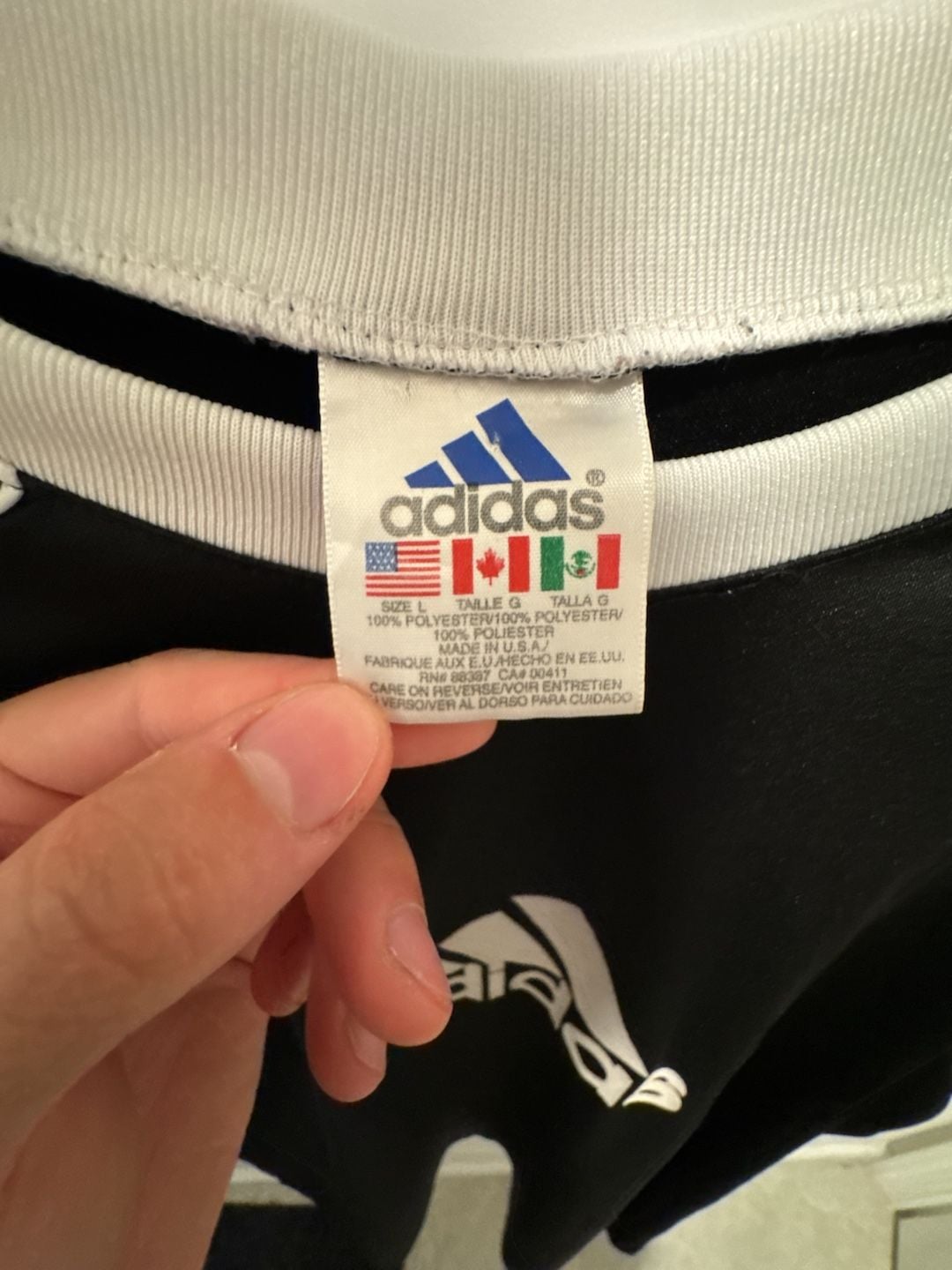 Vintage Adidas Black & White Center Logo Soccer Jersey T-Shirt Size L 5