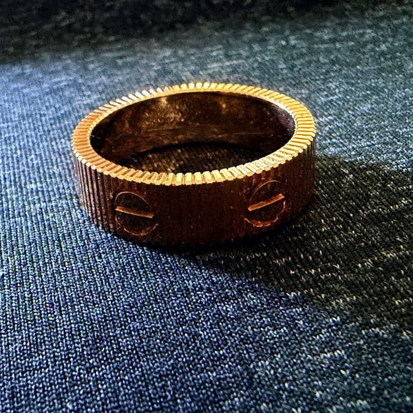 18K Rose Gold Men’s Ring S 11. Brand New