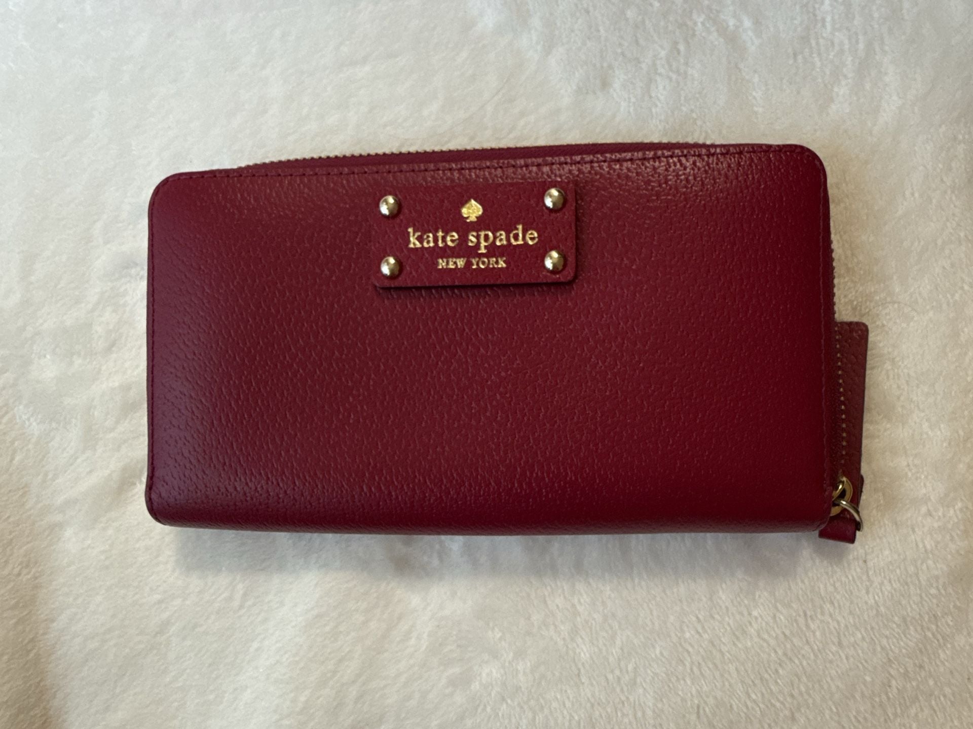 Kate Spade New York Red Leather Zip Around Wallet
2